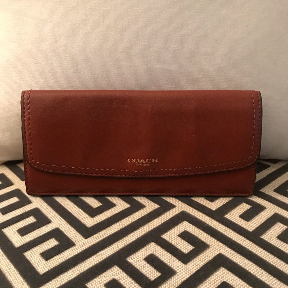 $128 Coach Smooth Foldover Wallet Organizer